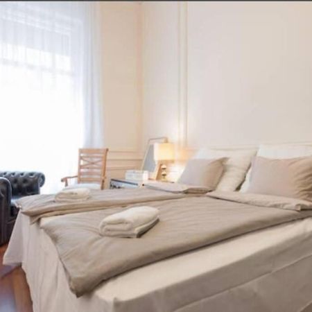 Luxury Art Deco Suite Close To Museum Of Fine Arts Budapest Eksteriør billede